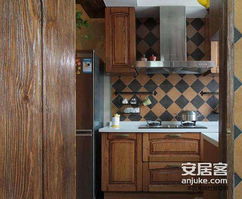 高層采光,豪華裝修,不臨街 正對小區花園利用率篙